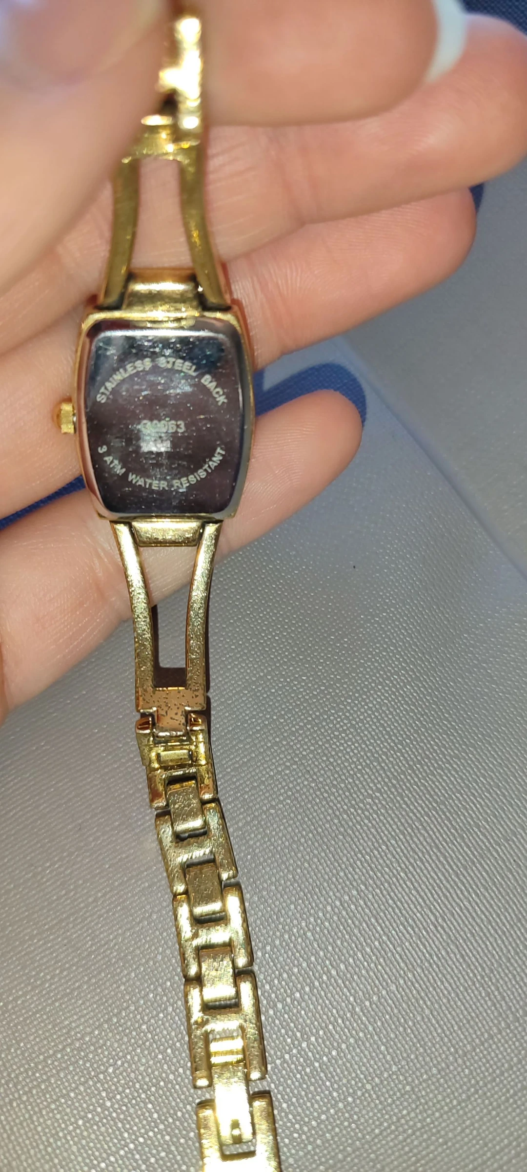 Pulsera de mujer dorada Clyda – photo 5